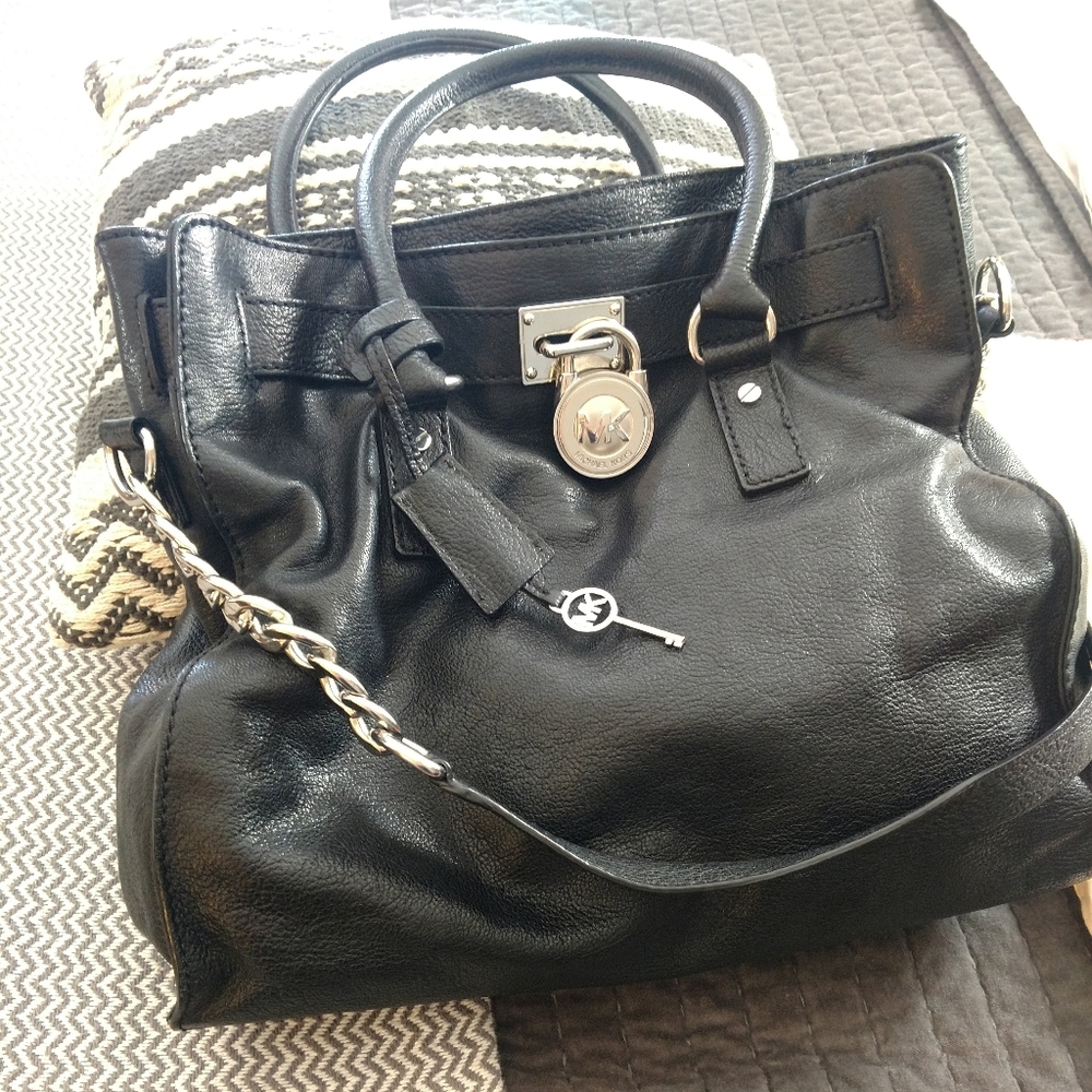 MK purse